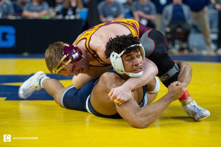 Penn State wrestling clinches 1st Big Ten team title since 2019 behind 4 individual champions