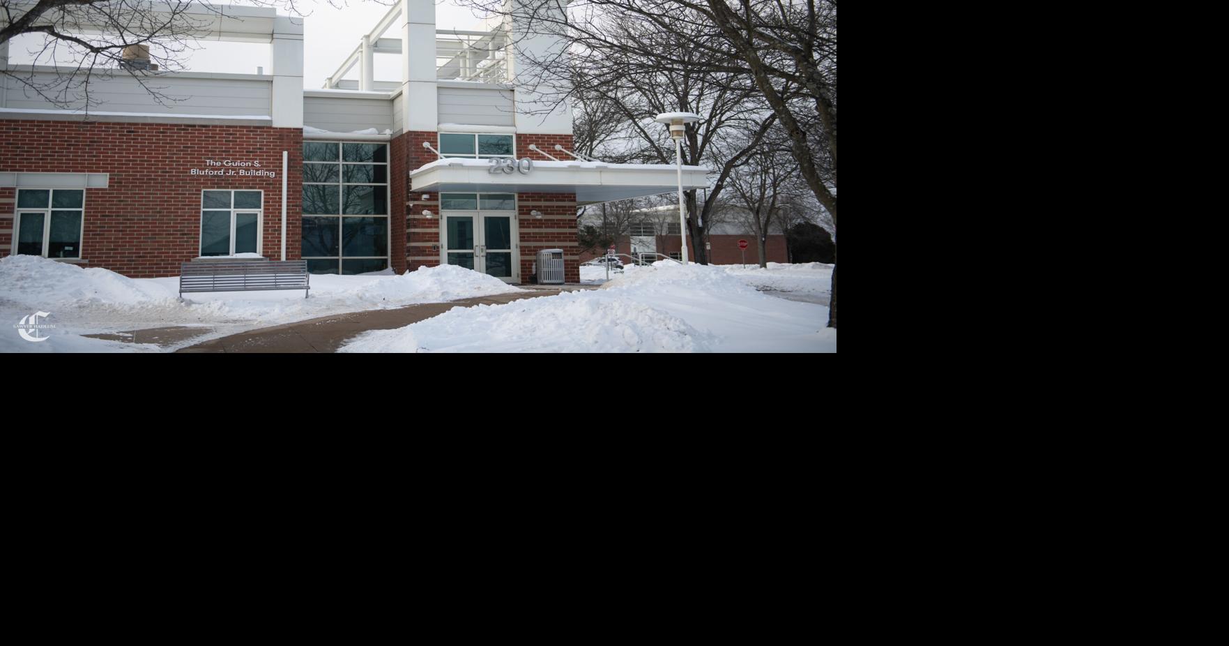 Penn State buildings, Bluford walkway | | psucollegian.com