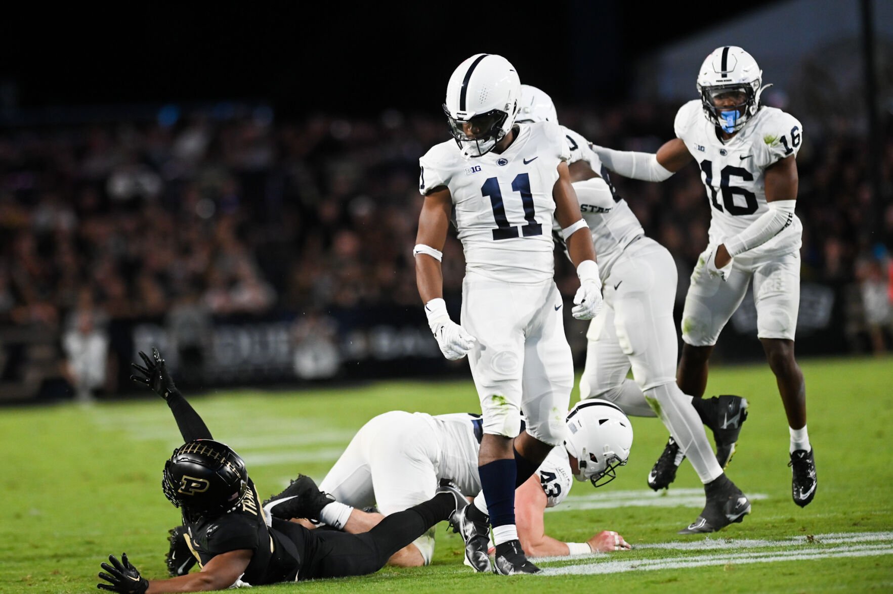 Abdul Carter’s Move To DE Boosts Penn State Pass Rush, Could Open Door ...