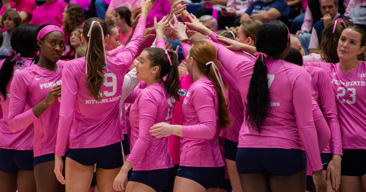 Penn State women’s volleyball drops in AVCA poll after a split weekend