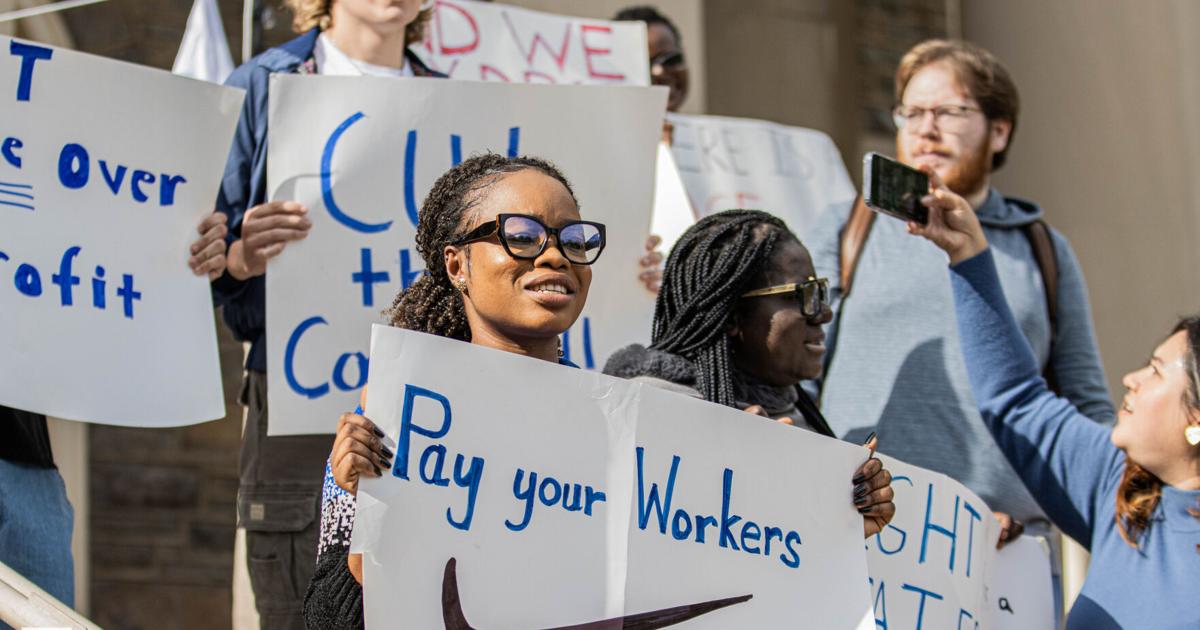 Workers Rights Protest, Old Main sign | | psucollegian.com