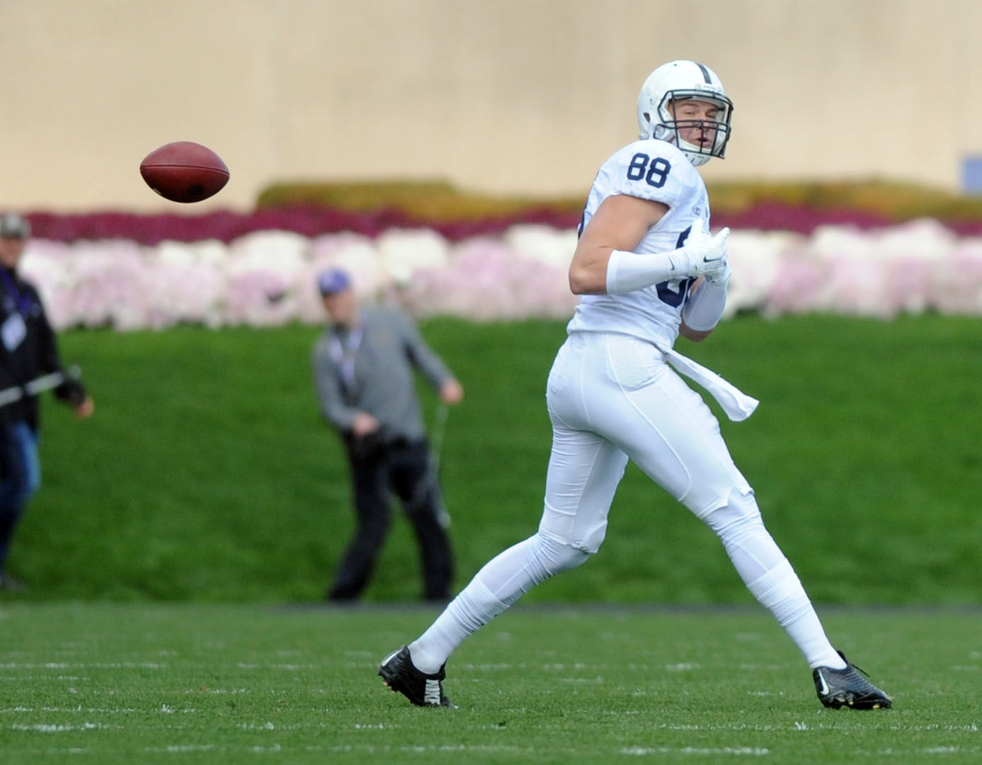 Manahawkin's Mike Gesicki Has Best Game of NFL Career in Tough Loss