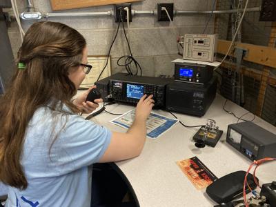 Radio amateur brings her hobby to university