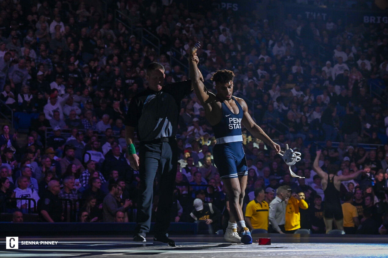 Penn State wrestlers set for showdown at Iowa; Lions defense can