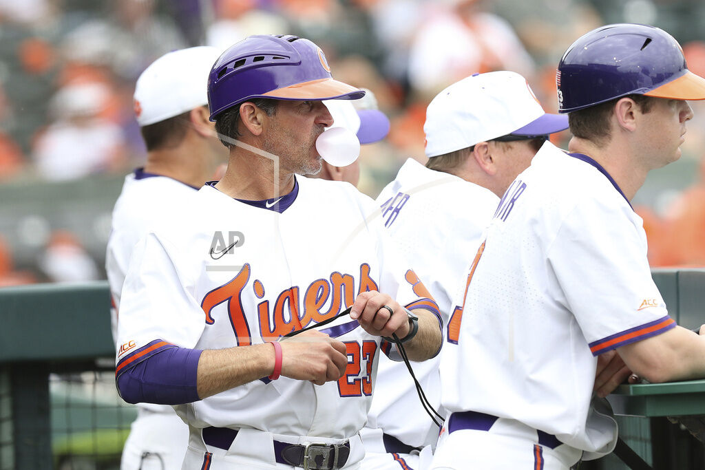 CBD Column: Best Uniforms of 2015 - College Baseball Daily