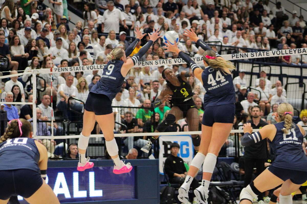 Penn State women's volleyball's match against Iowa Penn State