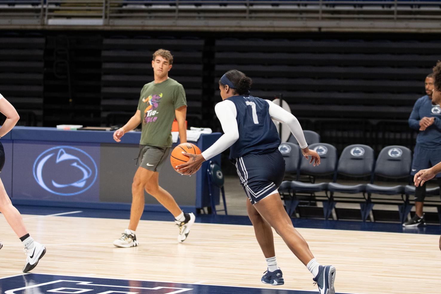 Women's Basketball Media Day, Forward Grace Hall (7) Practice