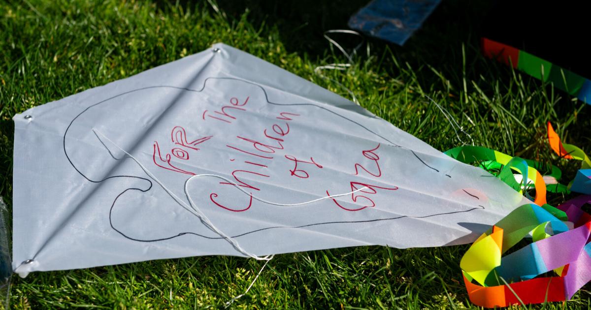 ‘We are all playing a role’ | Students, faculty make kites in support ...