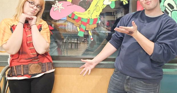 Punxsy art students paint windows for holidays