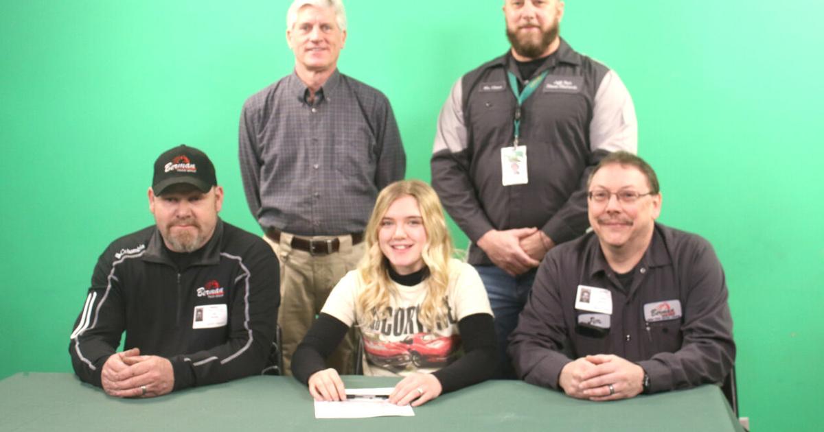 Jeff Tech holds co-op signing day | News | punxsutawneyspirit.com