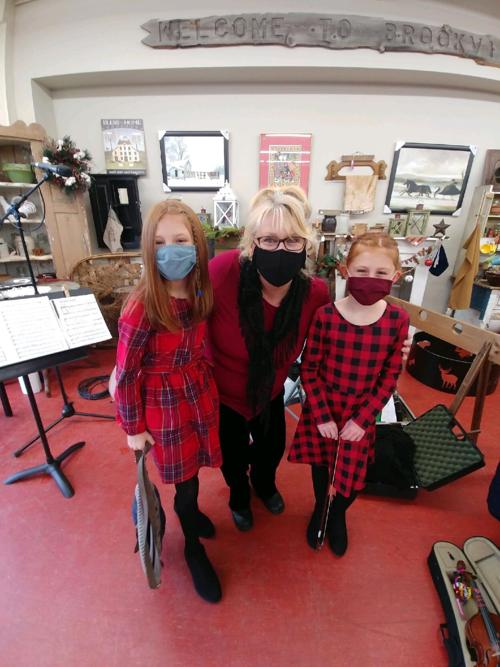 Brookville Victorian Christmas 2022 Brookville Stores Team Up For Christmas Celebration | News |  Punxsutawneyspirit.com