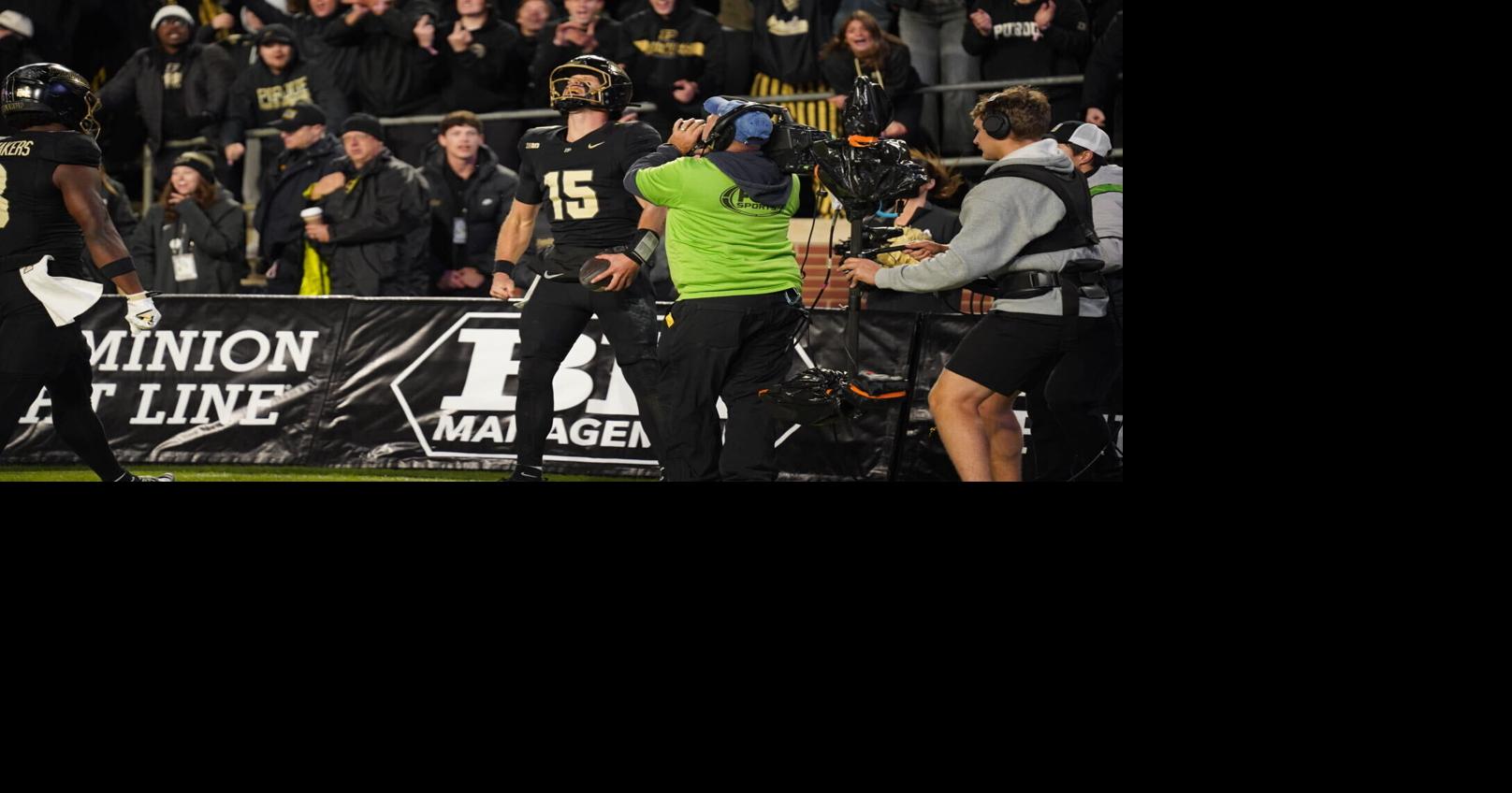 Purdue’s offense, defense out of sync; Huskies seal win | Football ...