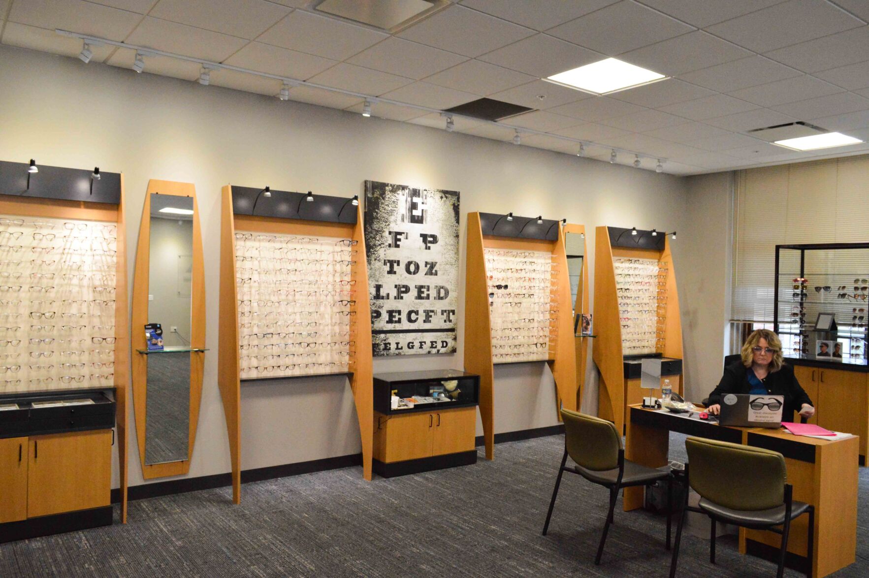 PMU Optometrist Offers Exams, Glasses | Campus | Purdueexponent.org