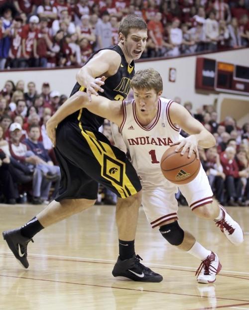 Jordan Hulls Eric May Basketball Purdueexponent Org
