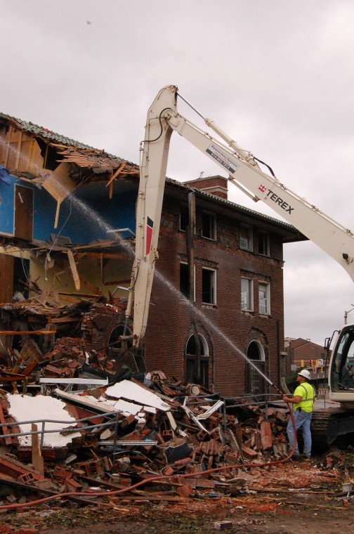 Demolition of old Phi Psi fraternity house 6/24 | Campus ...