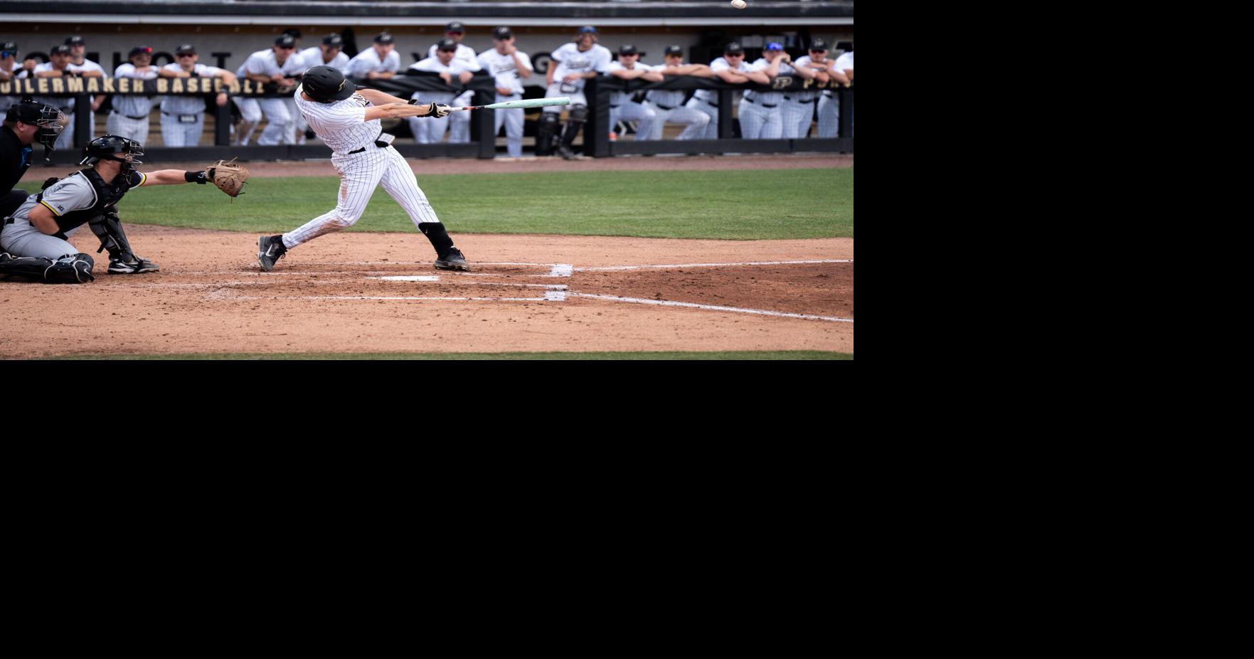 Purdue drops home-opening series to No. 23 Oregon