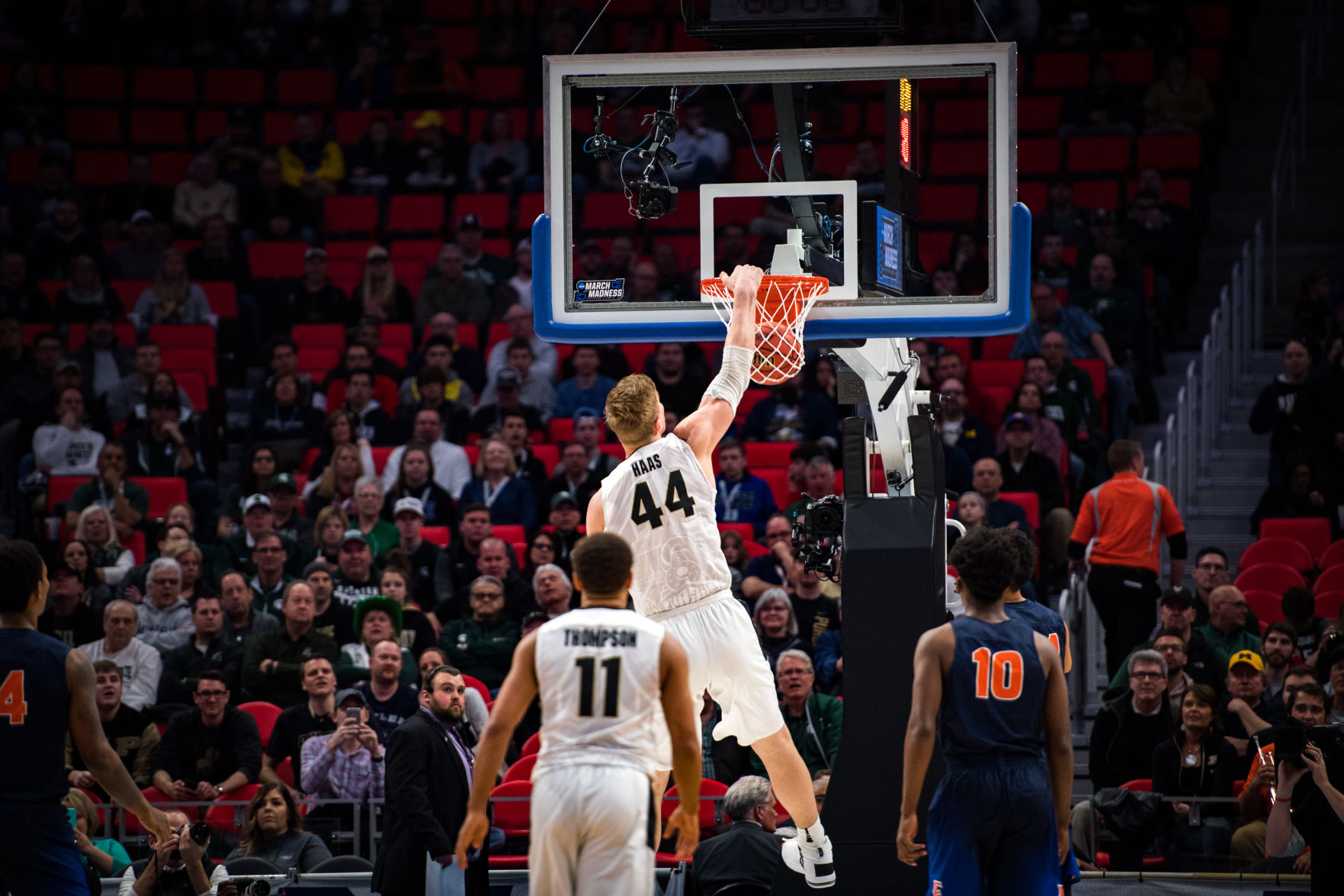 Purdue Men's Basketball: Boilers Coast In Second Half, Beat Cal State ...