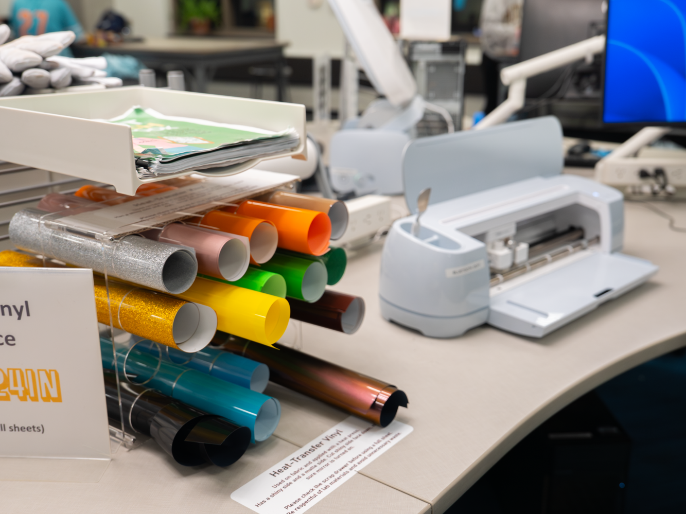 Skip the pricetag: Knowledge Lab offers students space | Campus ...