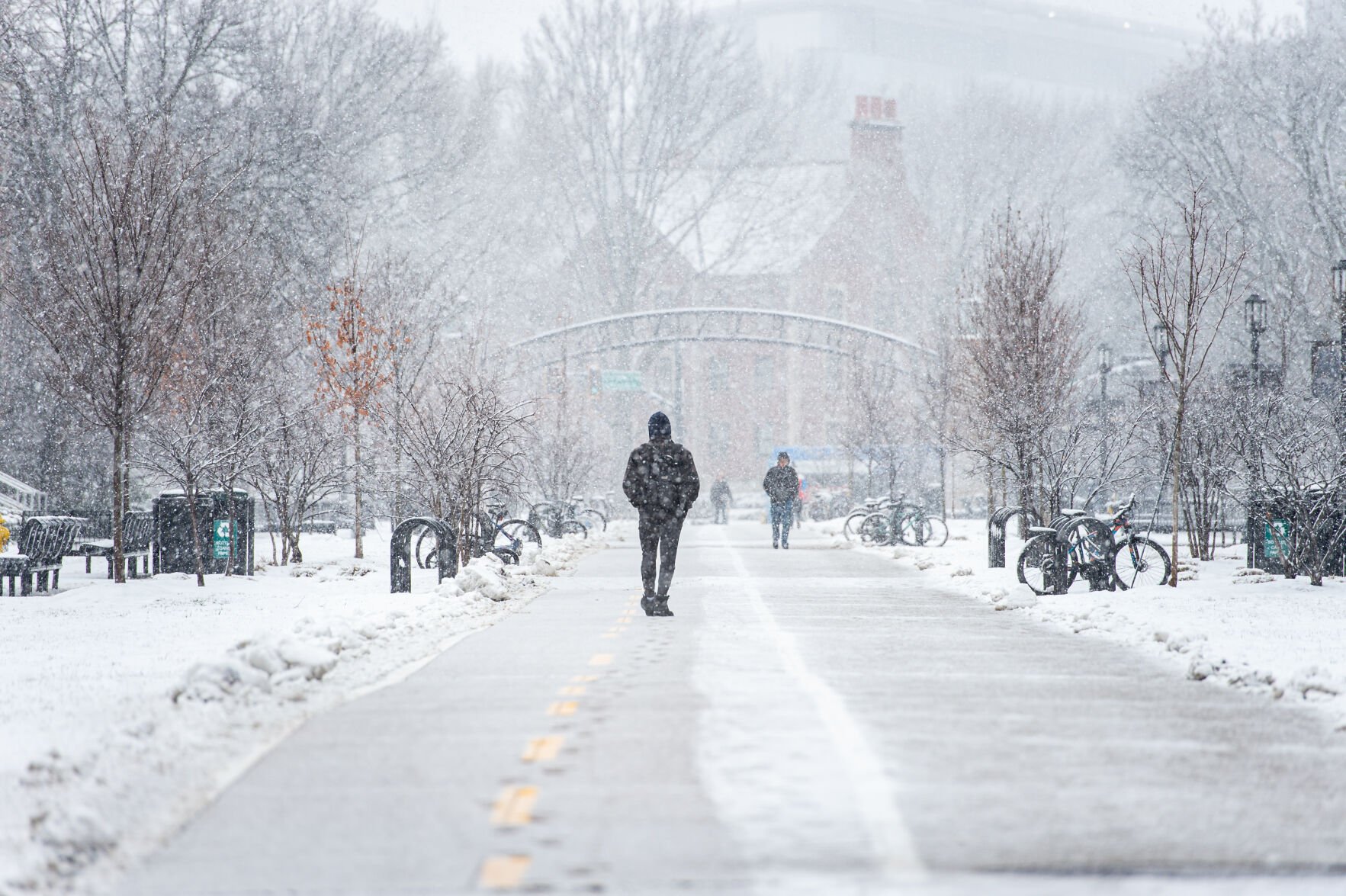 Storm brings snow and sledding to campus Campus
