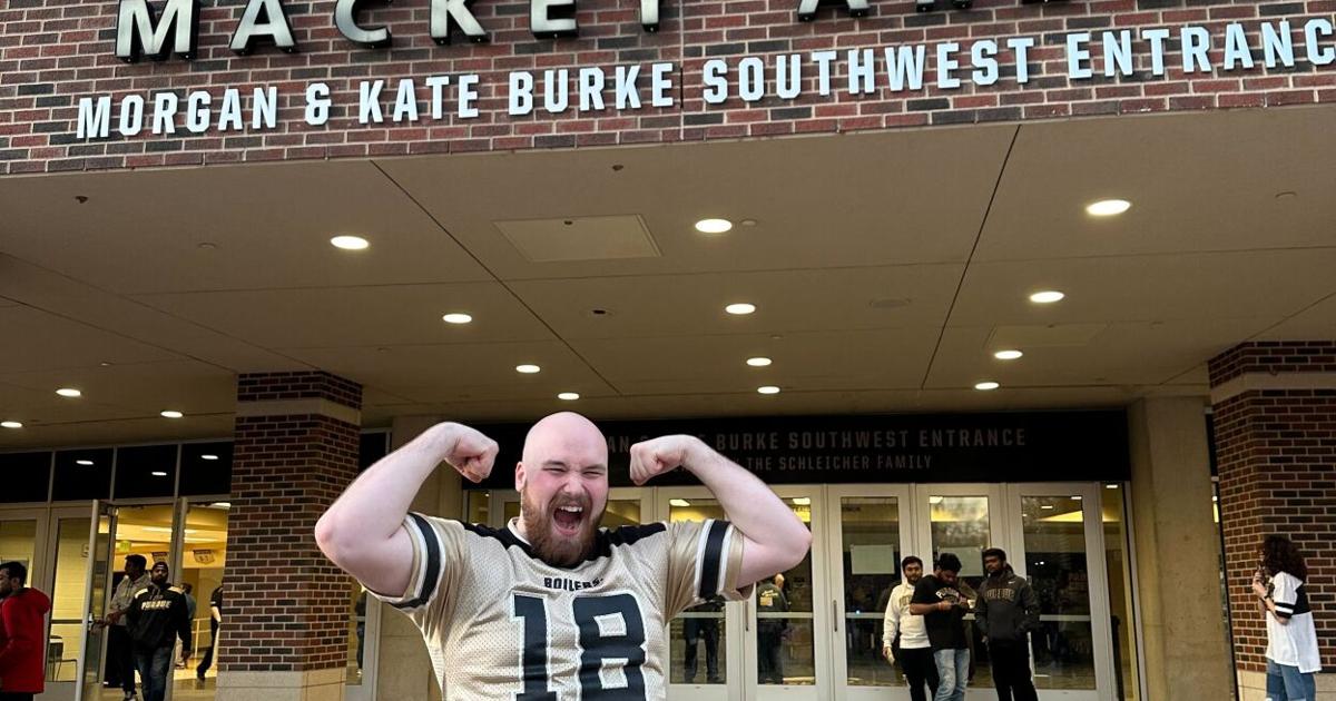 Watching Purdue from 1,776 miles away | Campus | purdueexponent.org