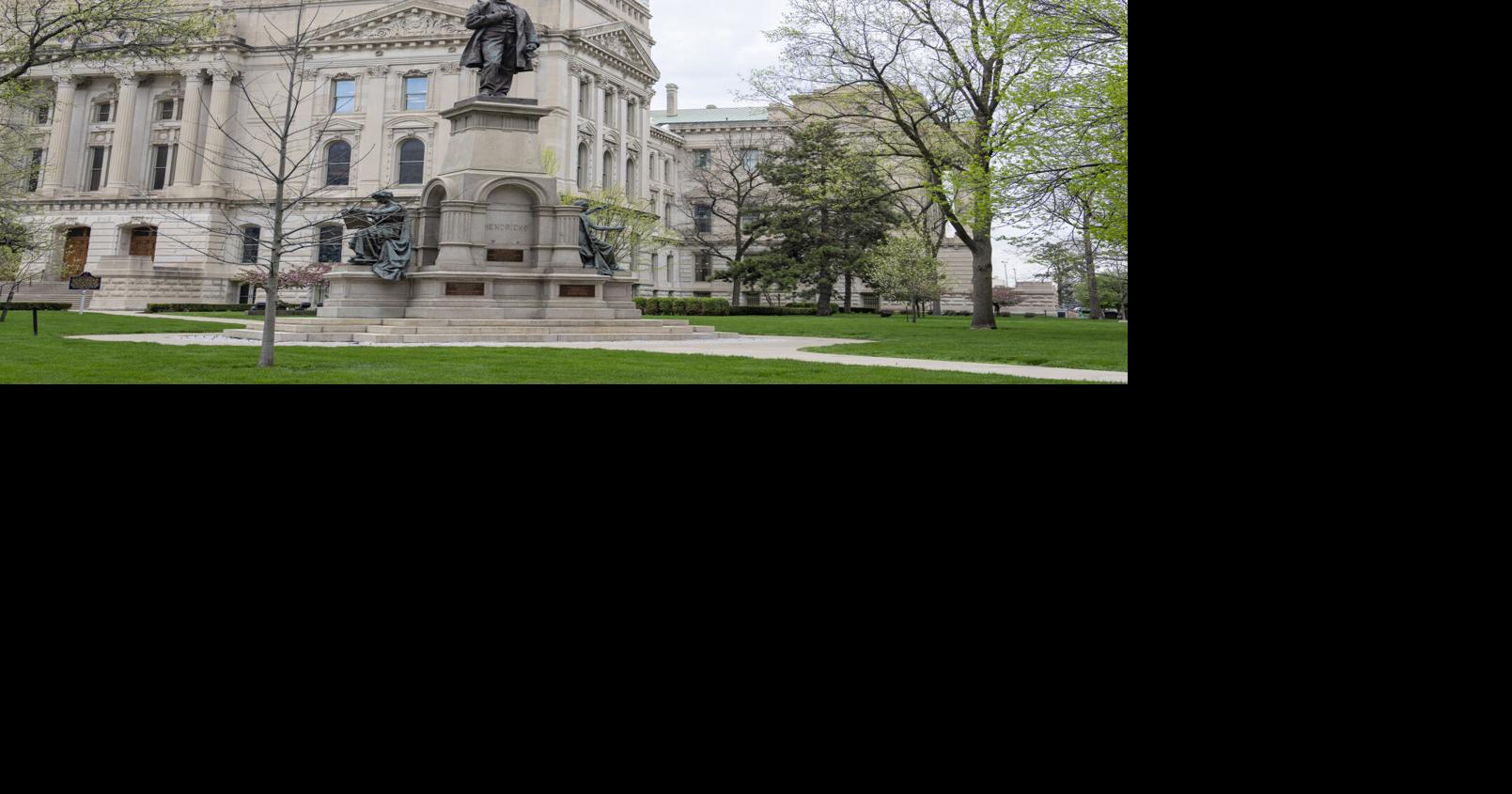 Indianapolis teacher, ACLU file lawsuit to challenge new K-3 ban on ...