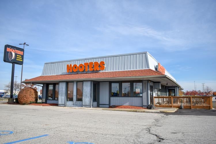 Hooters hits another low – Castleton Spartan