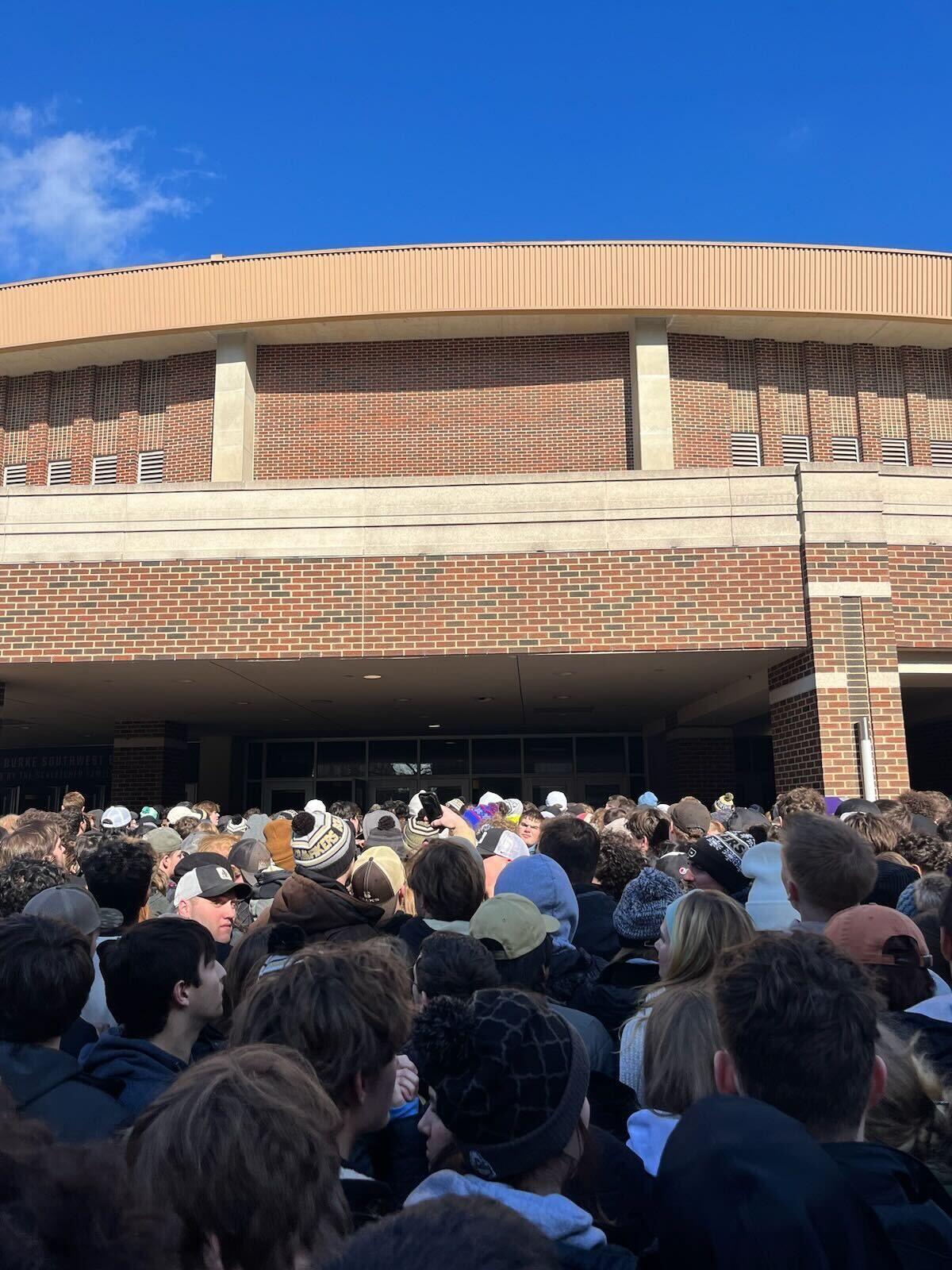 Purdue Women's Basketball on X: Breaking out the pink jerseys for  Thursday's game, which can be yours in a game day auction. Want your  message to appear on the Mackey Arena ribbon