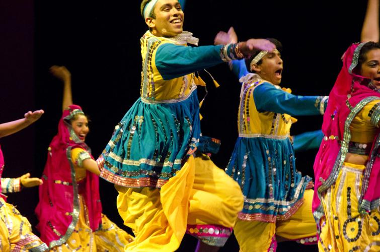 11/8/14 Purdue Diwali Show Campus