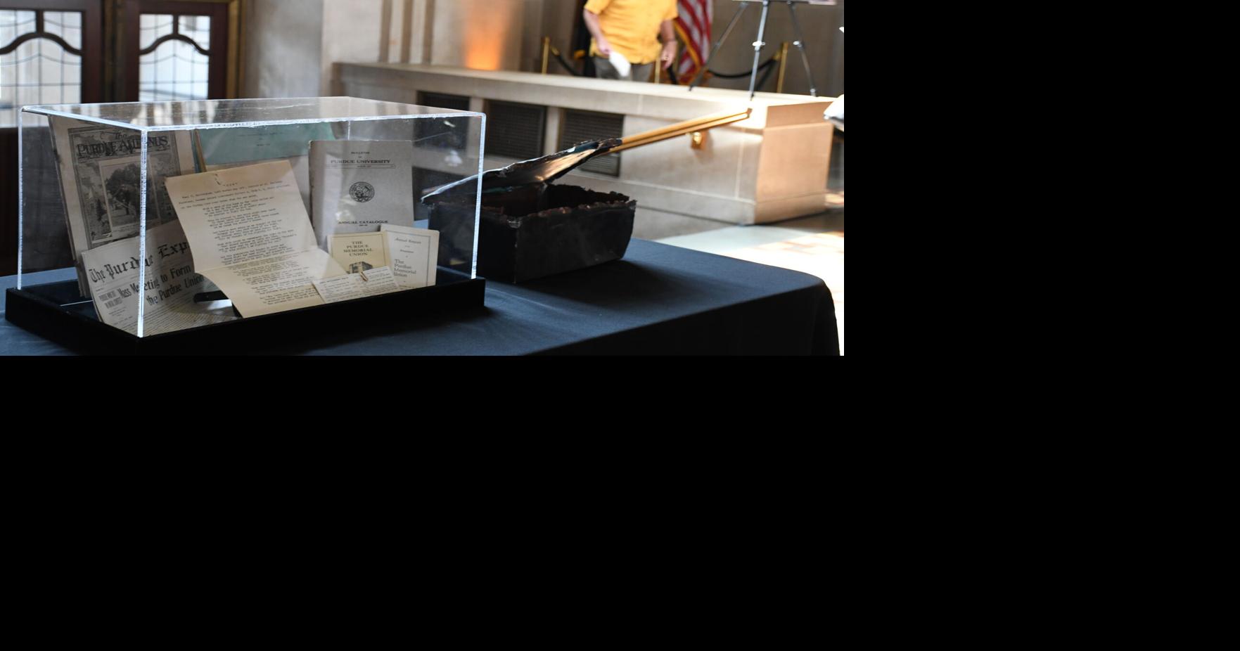 Purdue Memorial Union reveals 100-year old time capsule | Campus ...