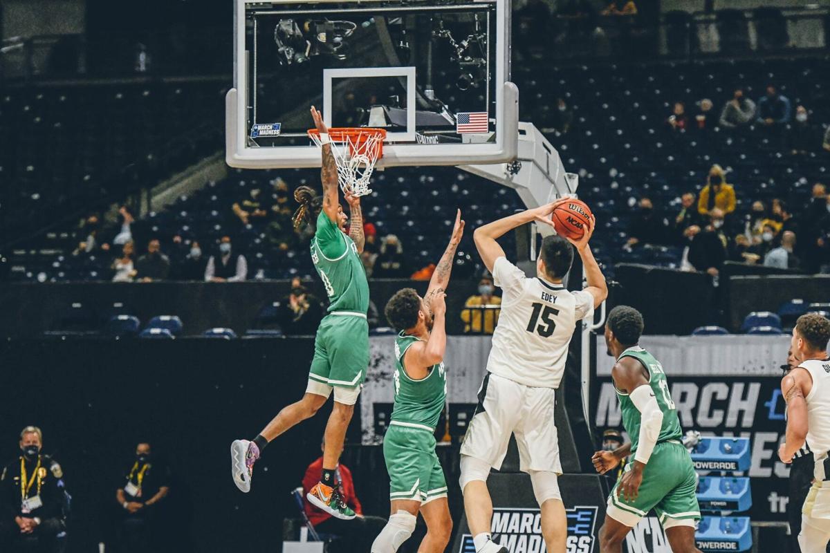 purdue men s basketball season ends with ot upset against 13 seed basketball purdueexponent org