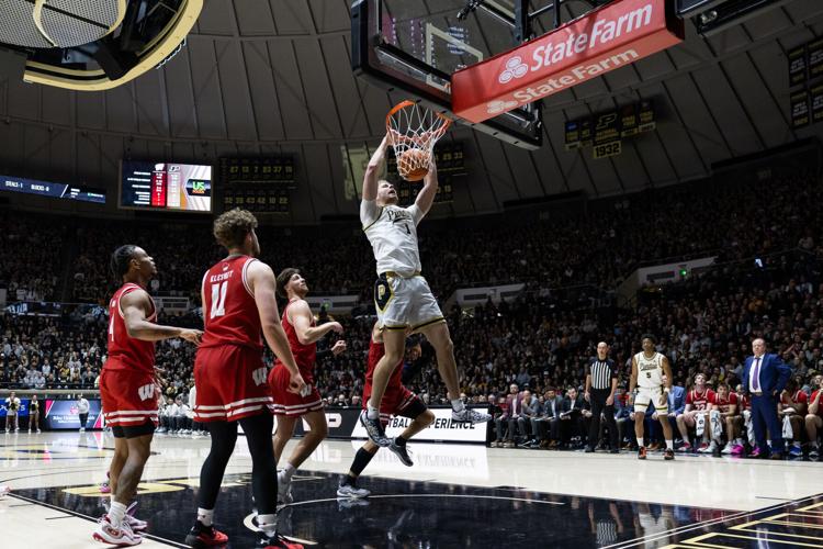2/15/25 No. 16 Wisconsin, Furst dunk