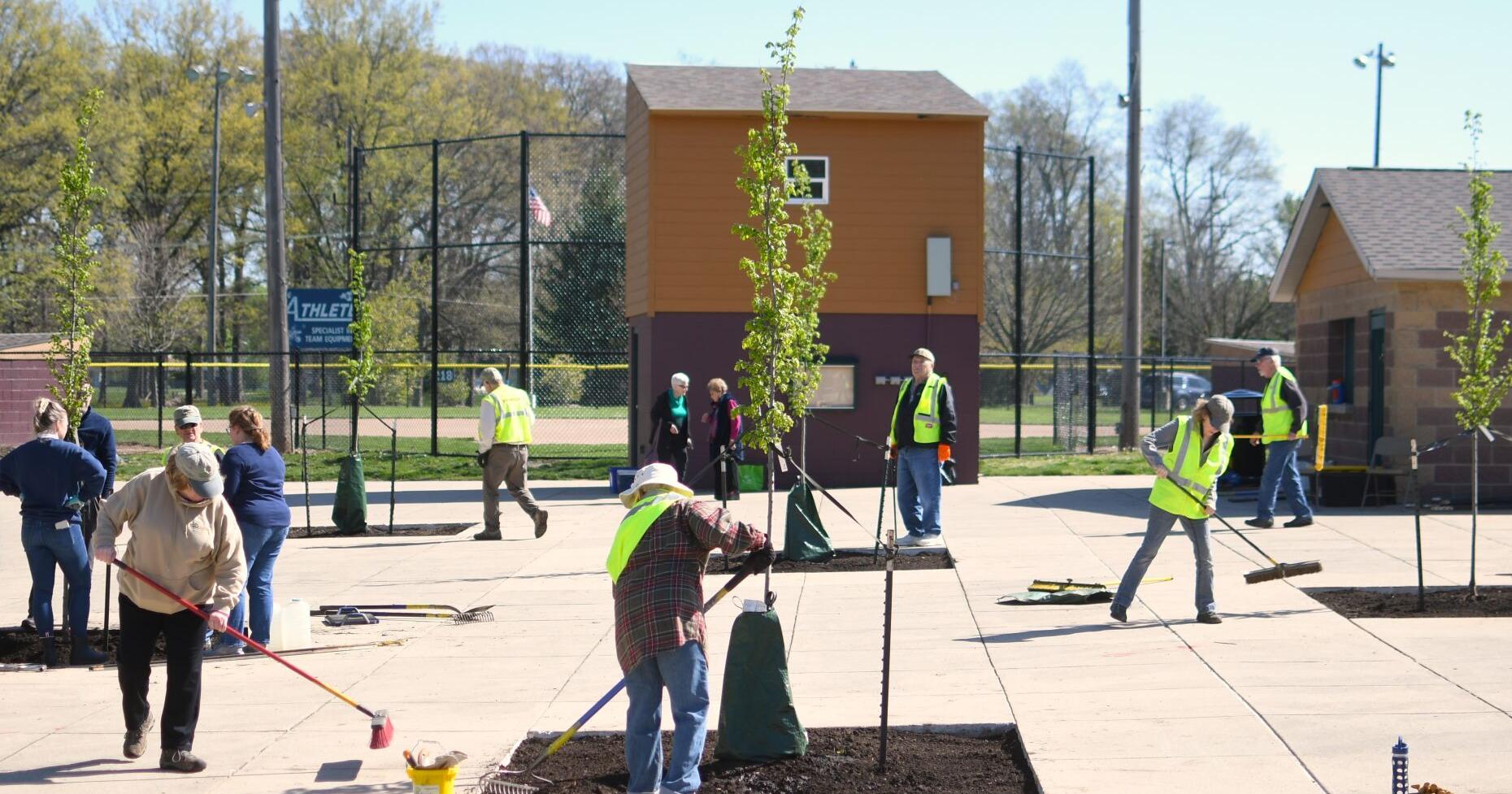 Lafayette celebrates Earth Day by planting trees in Armstrong Park - Vimarsana News