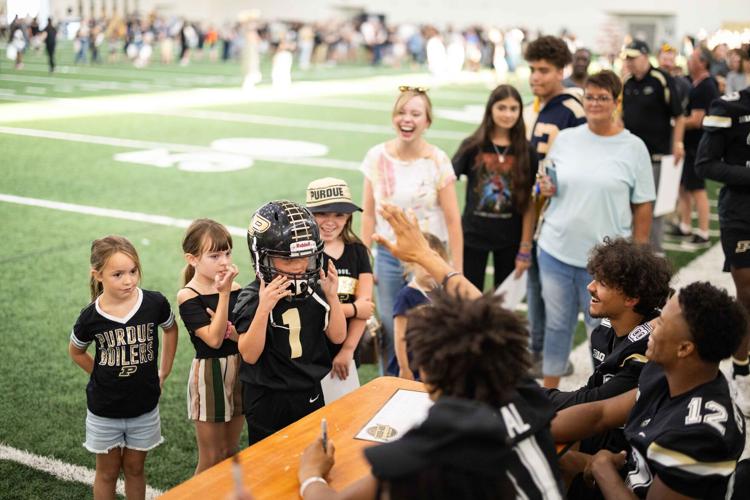 Boilers of all ages come out for Fan Day | Sports | purdueexponent.org