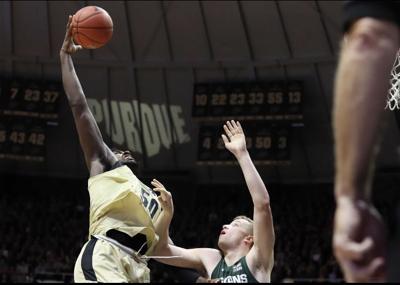 Purdue Men S Basketball Boilermakers Beat Up No 8 Michigan State