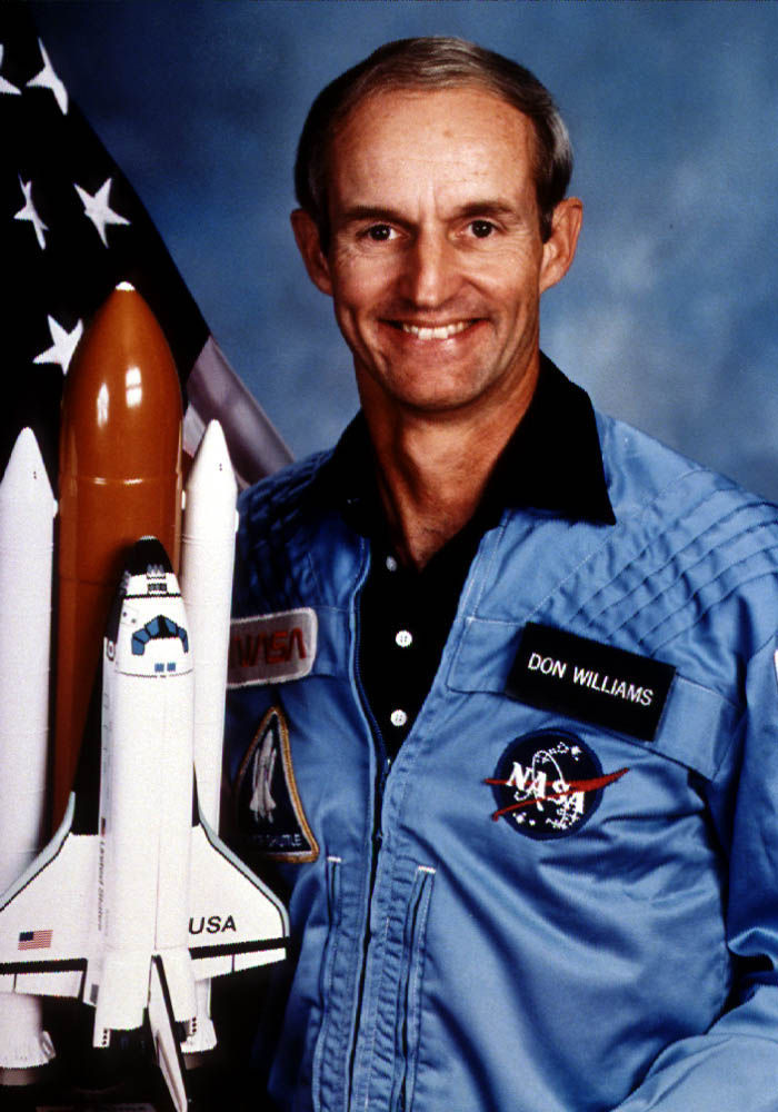 Purdue alumnus and former astronaut dies | Campus | purdueexponent.org