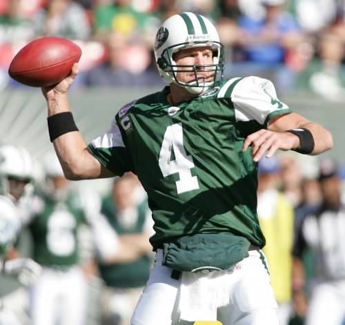 The Story of the 2008 New York Jets: Chad Pennington vs. Brett Favre