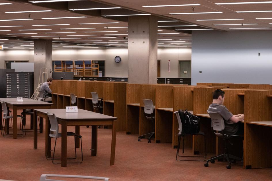 Hicks Library stands mostly empty Campus