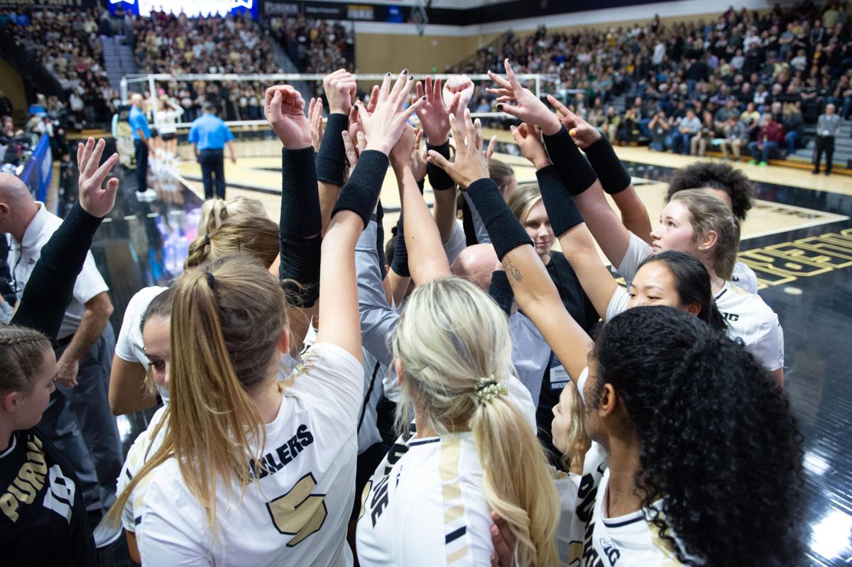 Purdue volleyball serves up first round win over Wright State