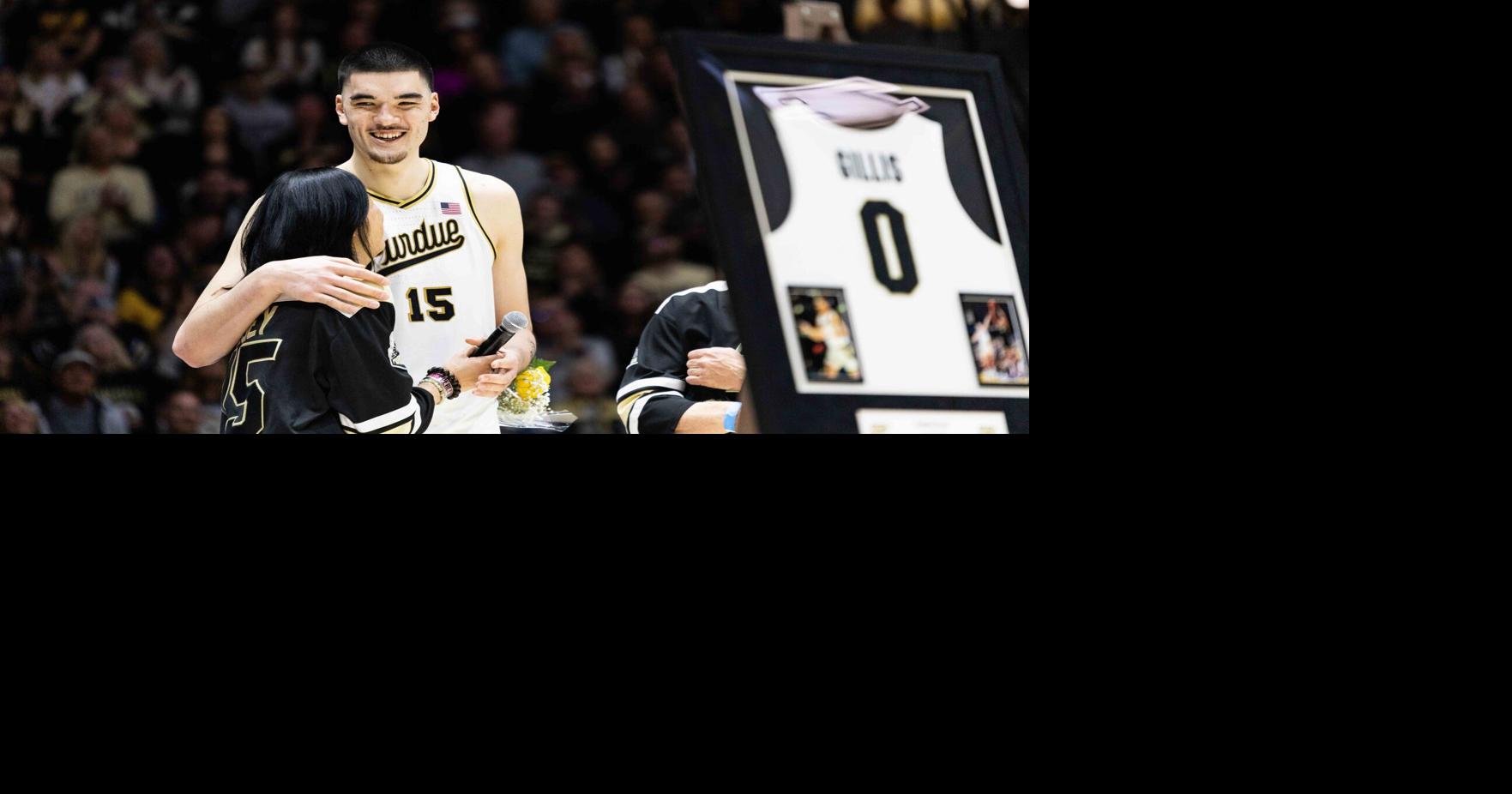 Sporting News names Edey Player of the Year | Basketball | purdueexponent.org