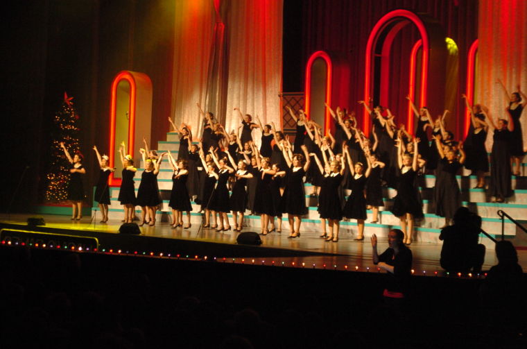 12/8/13 Purdue Christmas Show | Features | Purdueexponent.org