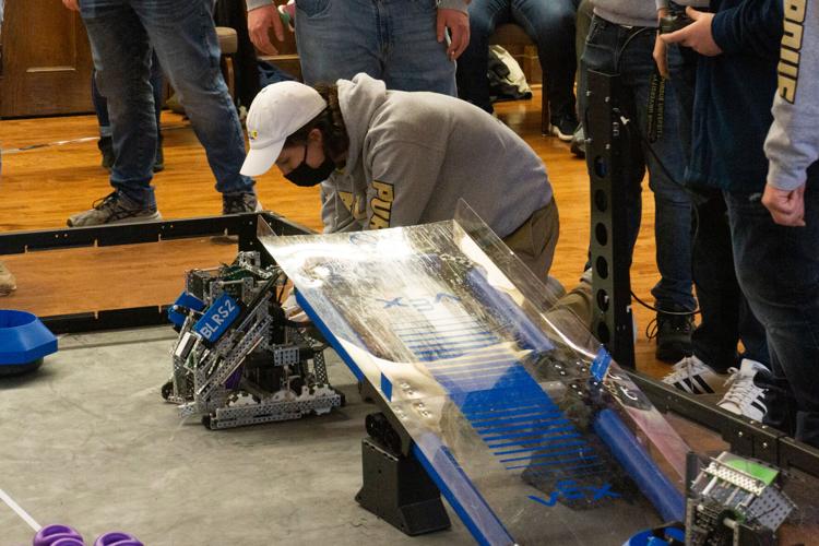2/12/22 Purdue Robotics Vex U Qualifier, Repair