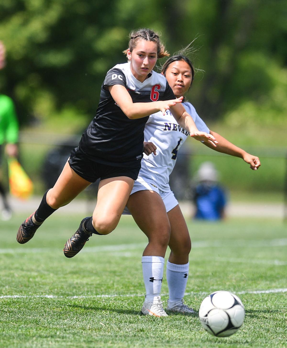 060921-qc-spt-iowa-state-soccer-assumption-032
