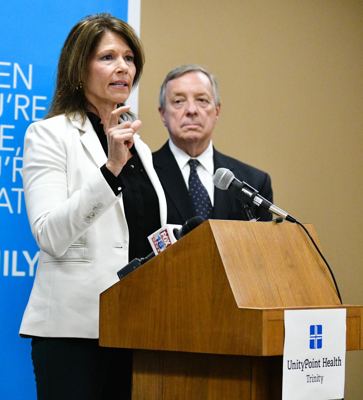 091918-bustos-durbin-005a.JPG