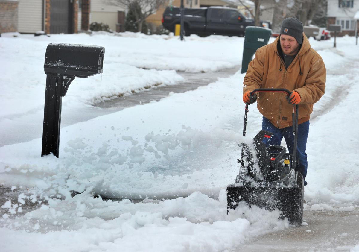 Douglas Snow Poses as Veteran : This ain't Hell, but you can see it from  here