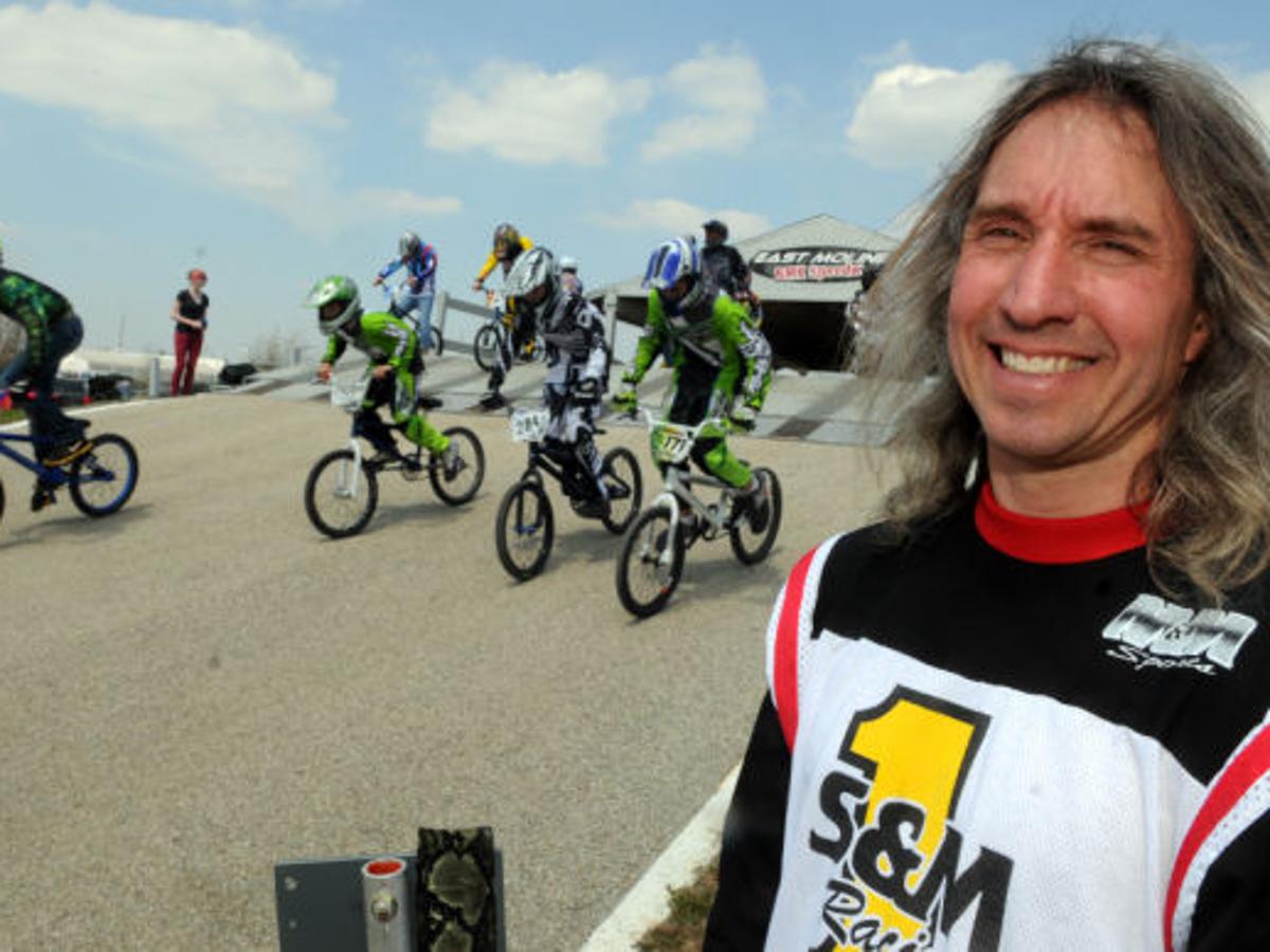 Depauw Leads Bmx Racing Resurgence Sports Qconline Com Depauw Leads Bmx Racing Resurgence Sports Qconline Com