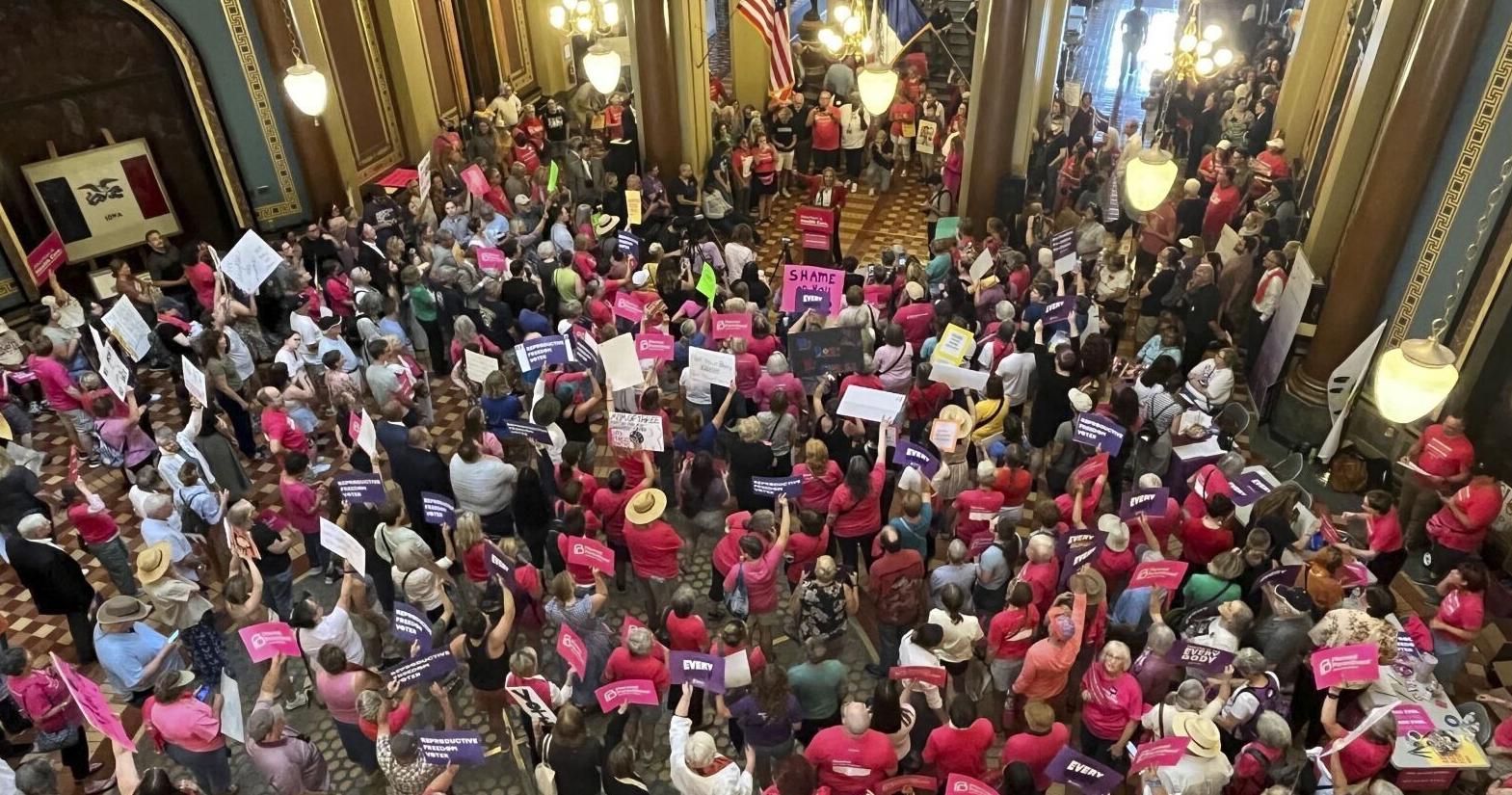 Iowa abortion bill: See how Quad-Cities legislators voted - Vimarsana News