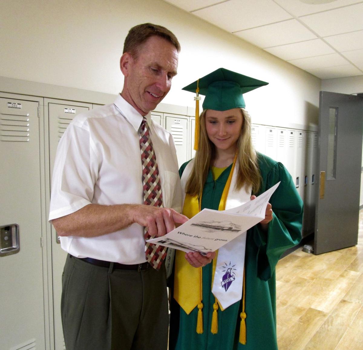 Geneseo High School honors its 2019 graduates