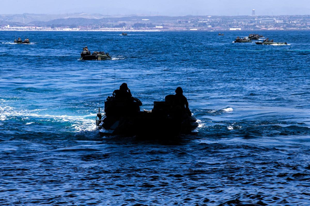 1 Marine dead and 8 others missing after amphibious vehicle accident off California coast