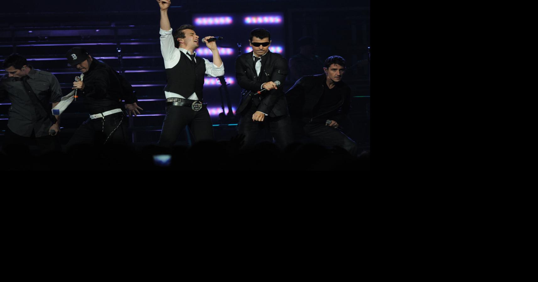 Timeless Tickets Tiffany, New Kids on the Block in 1988(02)