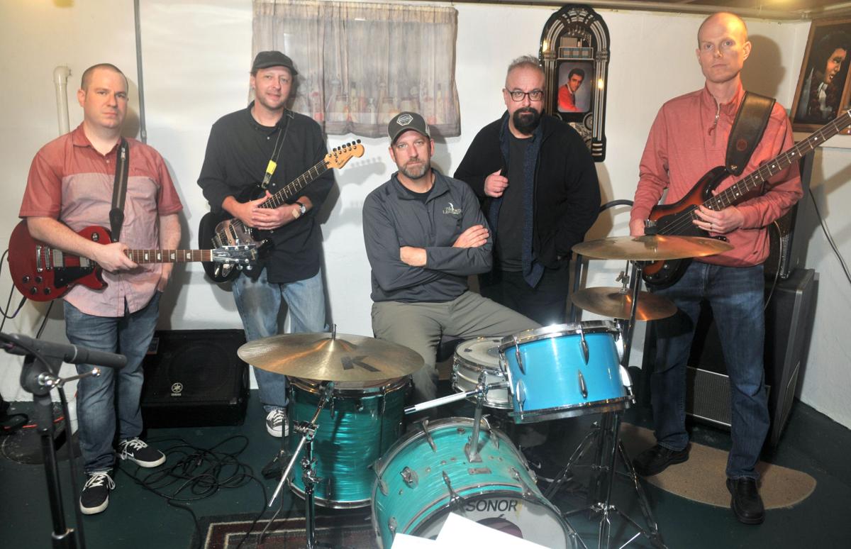 Popular Quad-Cities band Einstein's Sister.